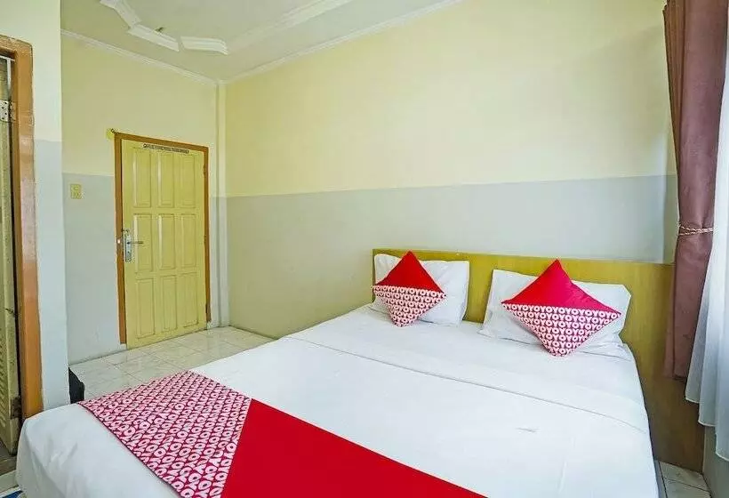 ホテル Rd Premium By Oyo Rooms