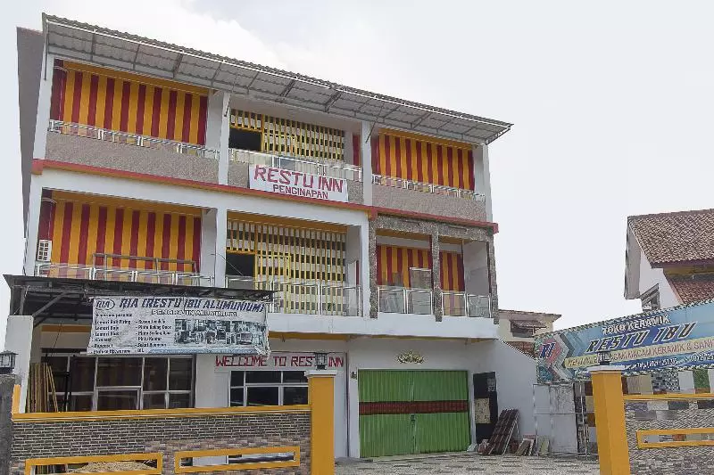 هتل Restu Inn