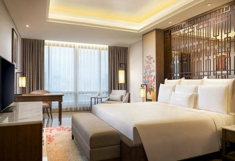 בית מלון כפרי Tentrem Semarang