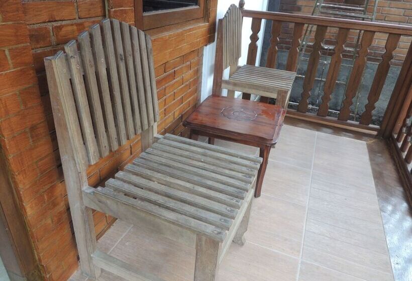 Pension Penginapan Wardi Syariah Borobudur By Ndalem Beong