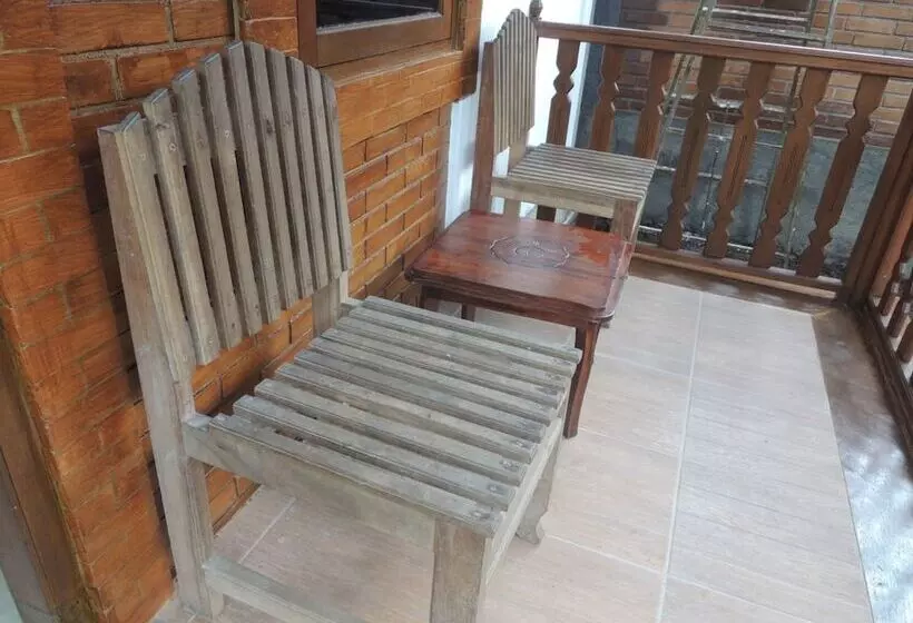 Majatalo Penginapan Wardi Syariah Borobudur By Ndalem Beong