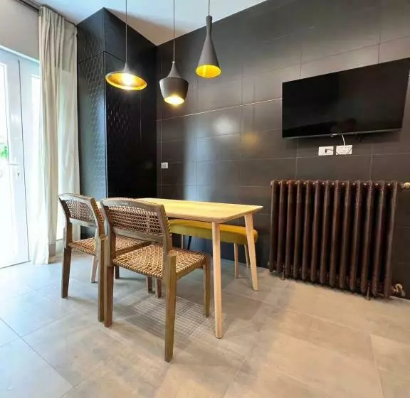 Appartamento Di Design A 30 Metri Dal Mare