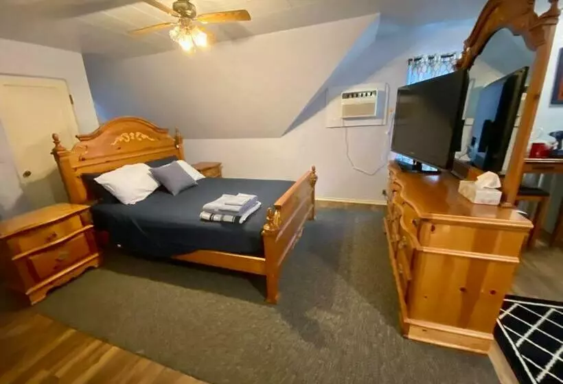 Diamond Apartment  Downtown Location