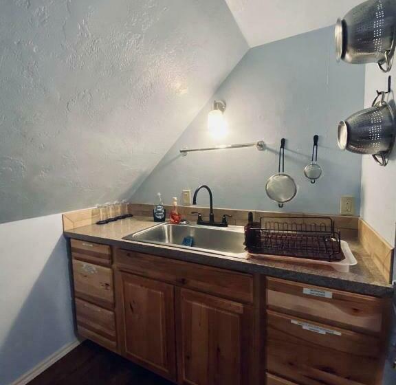 Diamond Apartment  Downtown Location