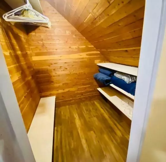 Diamond Apartment  Downtown Location