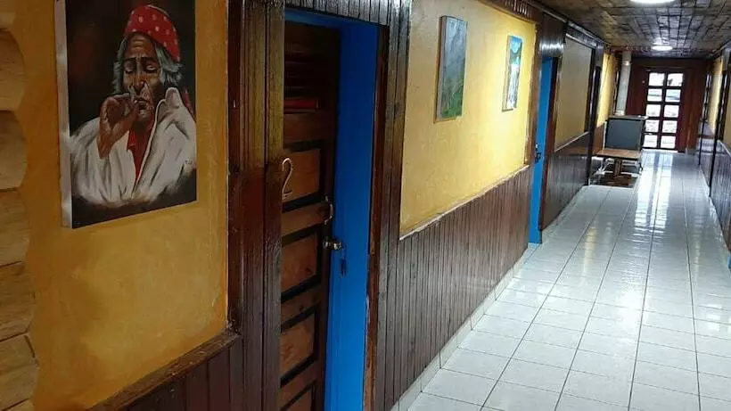 ホテル Cabañas Korachi