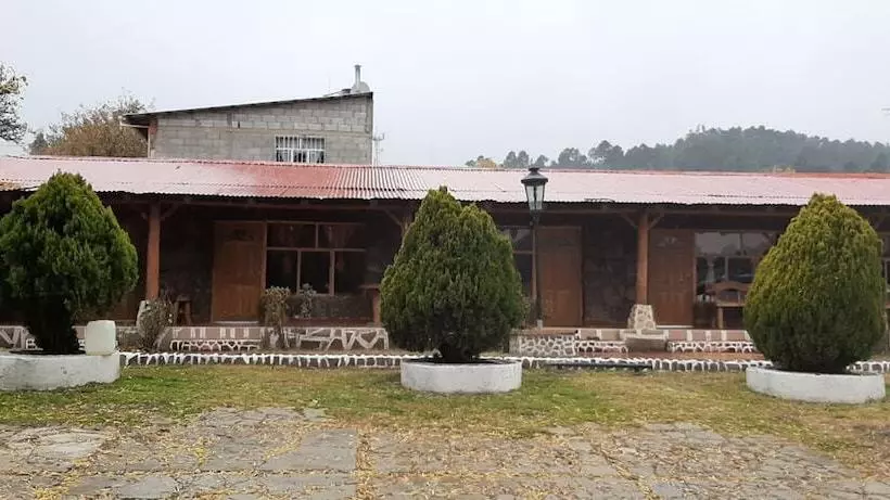 ホテル Cabañas Korachi