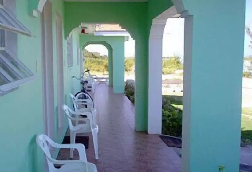 هتل Chester S Highway Inn Bone Fish Lodge