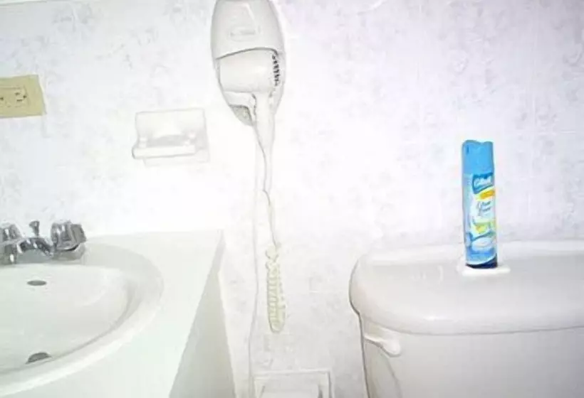 هتل Chester S Highway Inn Bone Fish Lodge