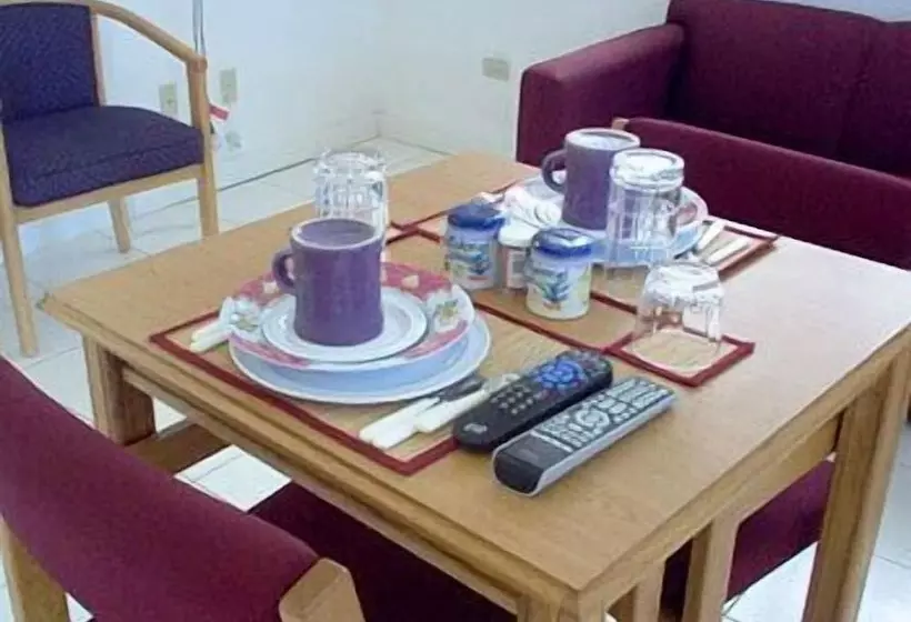 هتل Chester S Highway Inn Bone Fish Lodge