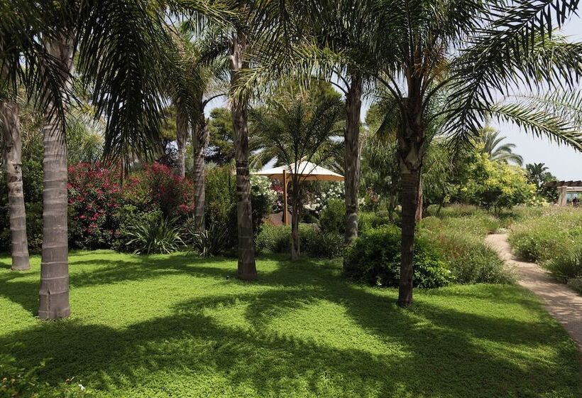 Отель Sant Efis