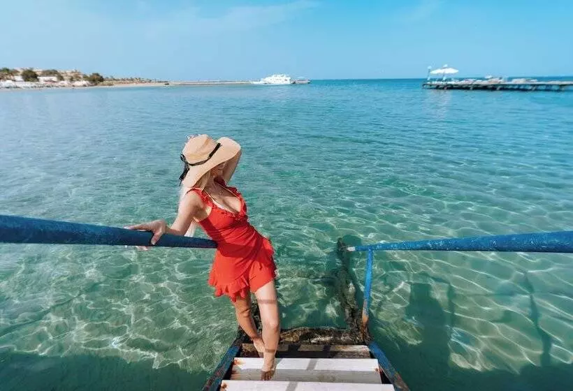 هتل Seven Seas Jolie Bay - Ultra All Inclusive