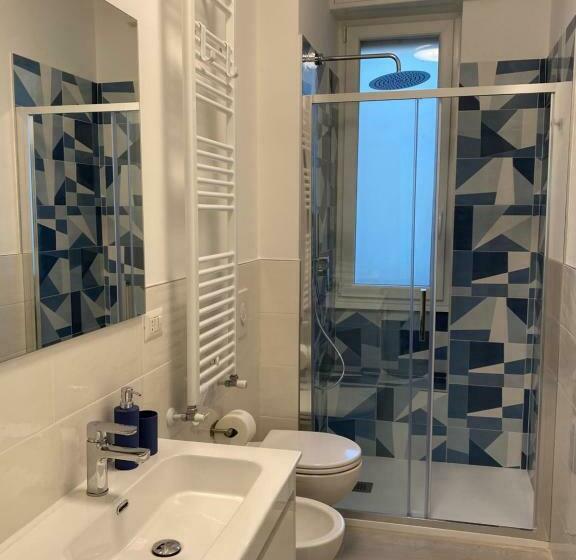 Lady Indigo San Siro