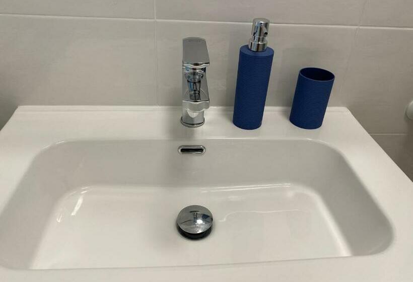 Lady Indigo San Siro