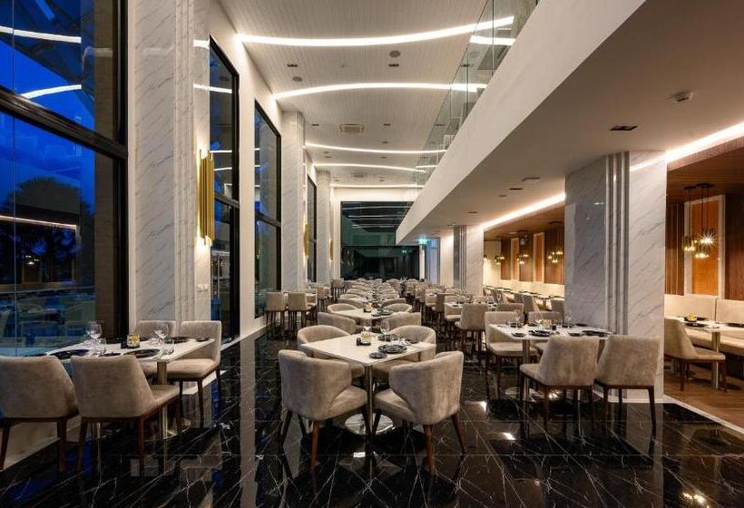 Mida Grande Resort Phuket