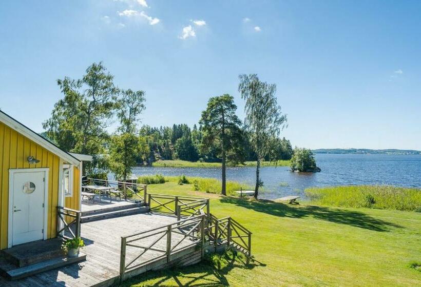 Nice Cottage With A Panoramic View Of Lake Ylen