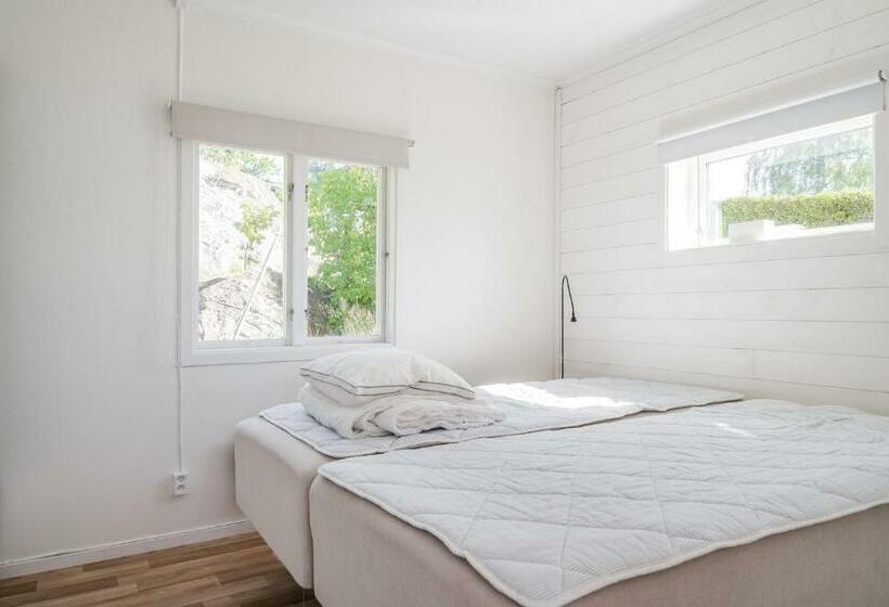 Nice Cottage With A Panoramic View Of Lake Ylen