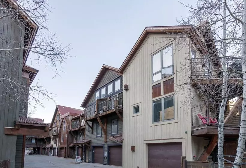 Double Diamond 23 By Avantstay Close To Town The Slopes