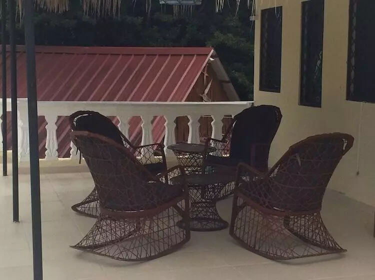 هتل Sana El Jardin Secreto