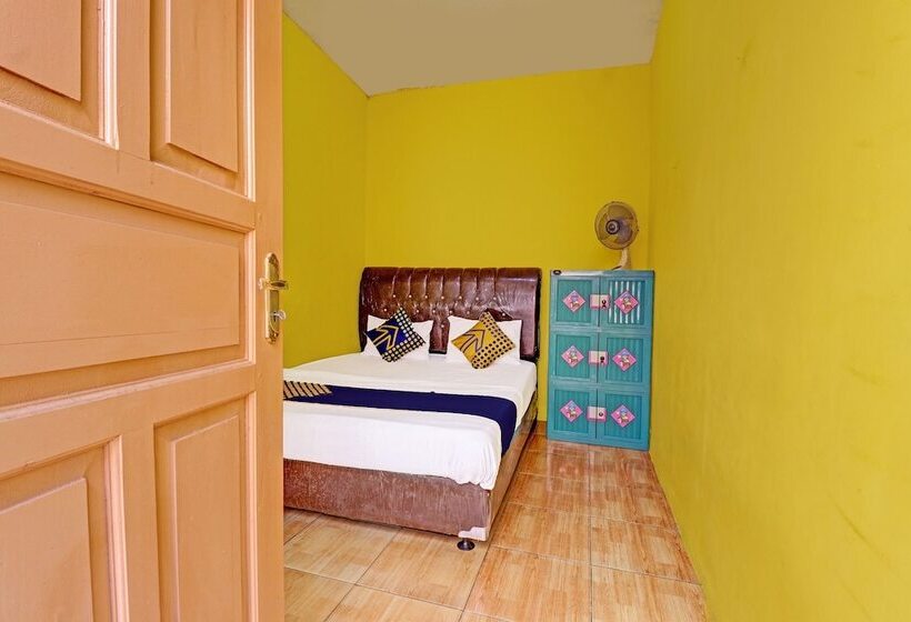 Otel Spot On 91478 Wisma Aura Syariah