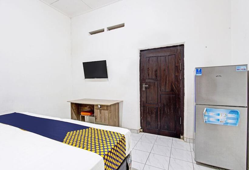 Hotel Spot On 91521 Mayong Guesthouse