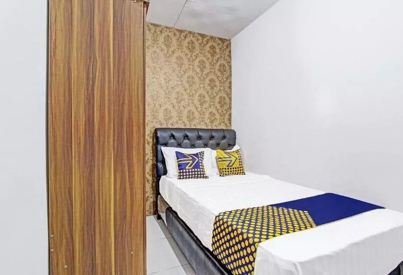 Hotel Spot On 91521 Mayong Guesthouse