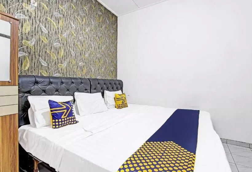 Hotel Spot On 91521 Mayong Guesthouse