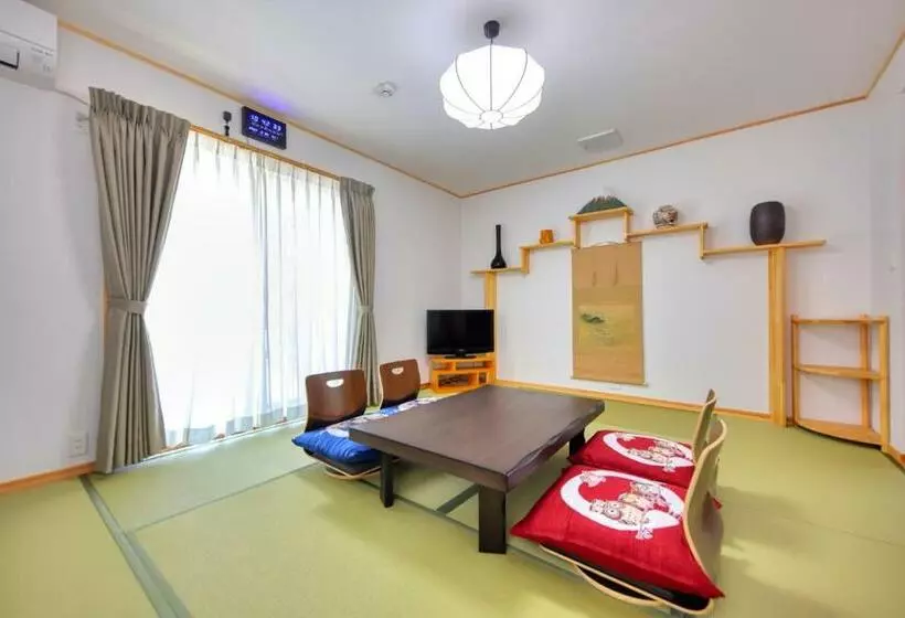 Majatalo 赤富士亭