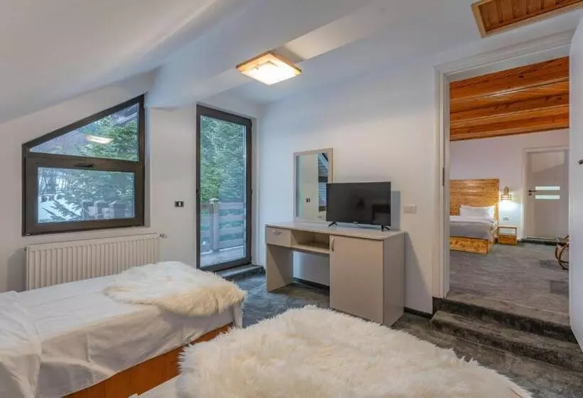 ペンション Iris Predeal