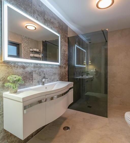 پانسیون Iris Predeal