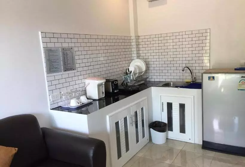 Majatalo Mew House Suanmali Lamai