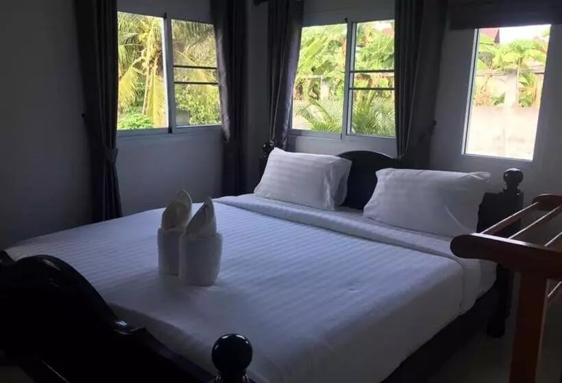 Majatalo Mew House Suanmali Lamai