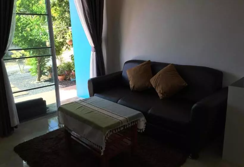 Majatalo Mew House Suanmali Lamai