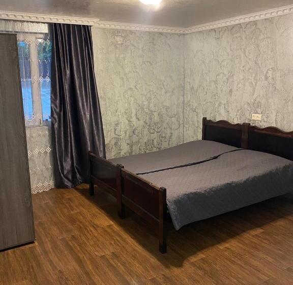 پانسیون Sanny Kobuleti