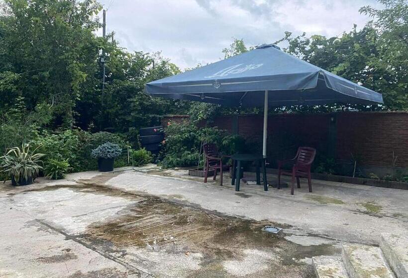 پانسیون Sanny Kobuleti