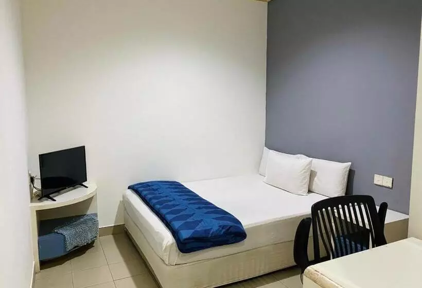 ペンション Ee Hotel Johor Jaya