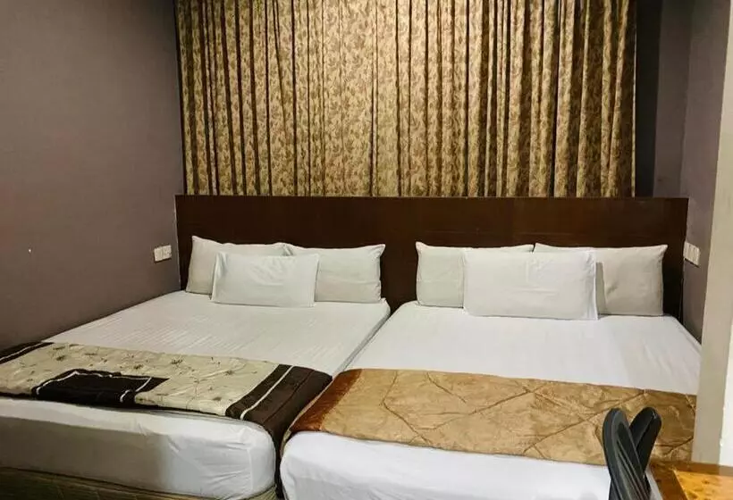 ペンション Ee Hotel Johor Jaya