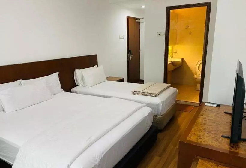 ペンション Ee Hotel Johor Jaya
