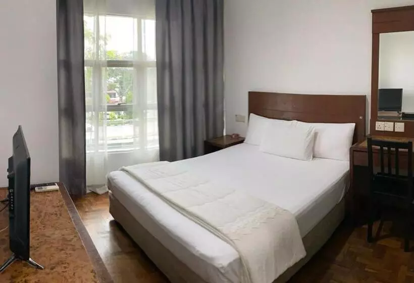 ペンション Ee Hotel Johor Jaya