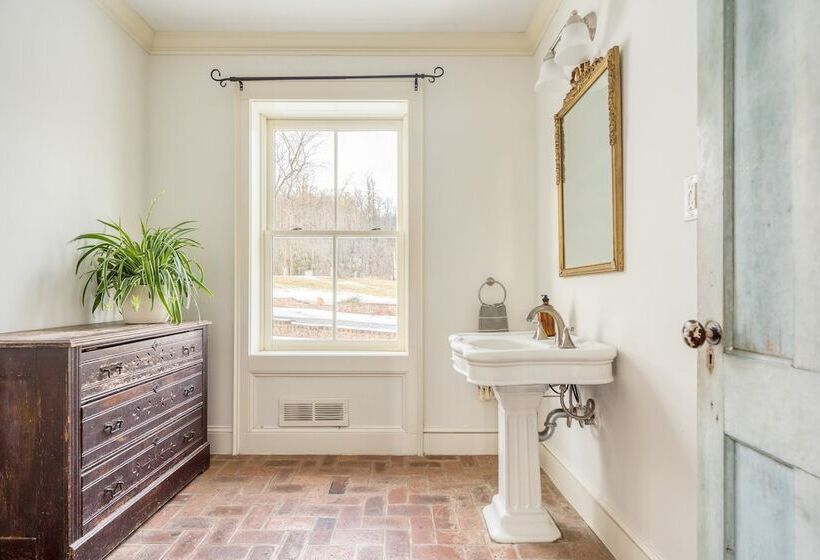 River House By Avantstay Historic Secluded Estate On The Hudson River W Pool Sleeps 24