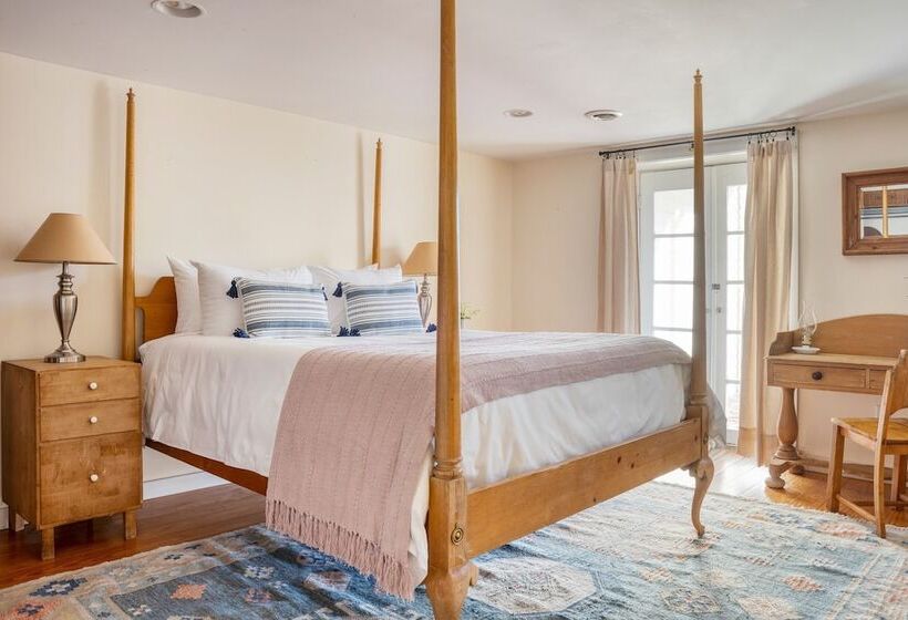 River House By Avantstay Historic Secluded Estate On The Hudson River W Pool Sleeps 24