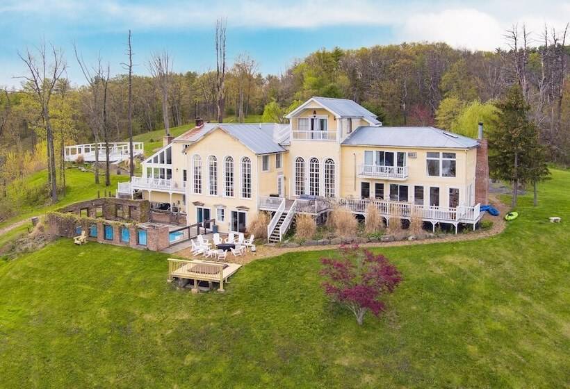 River House By Avantstay Historic Secluded Estate On The Hudson River W Pool Sleeps 24