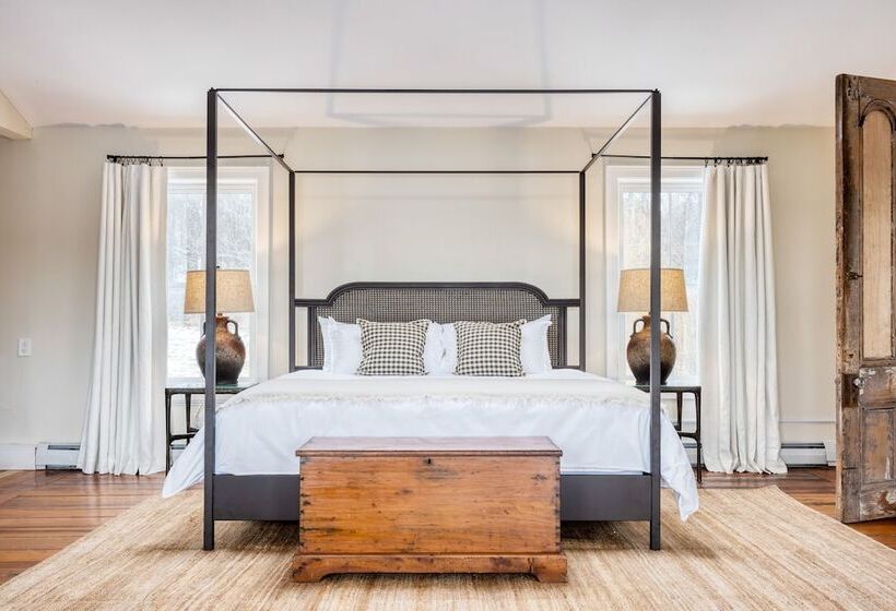 River House By Avantstay Historic Secluded Estate On The Hudson River W Pool Sleeps 24