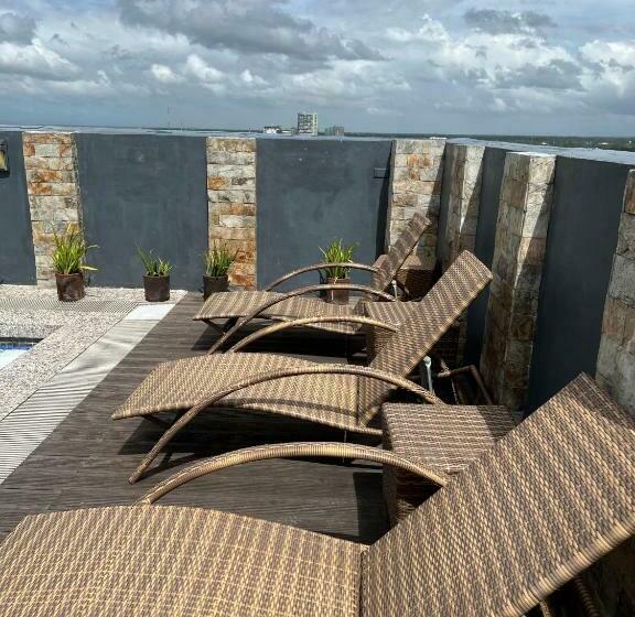 The Linds Condo Unit 814 Cityscape