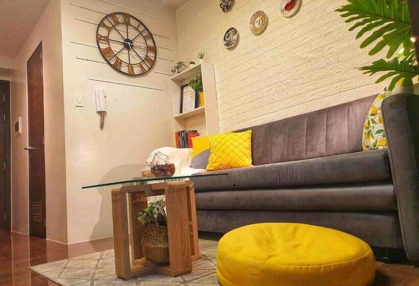 Stylish&comfort Unit With Balcony In Air Makati