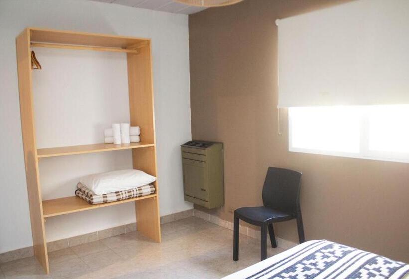 הוסטל Amigo Del Mundo