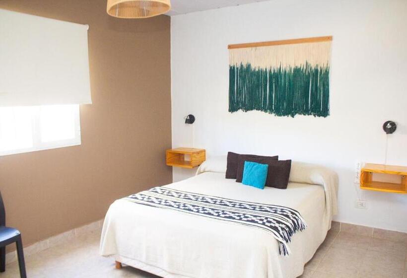 הוסטל Amigo Del Mundo