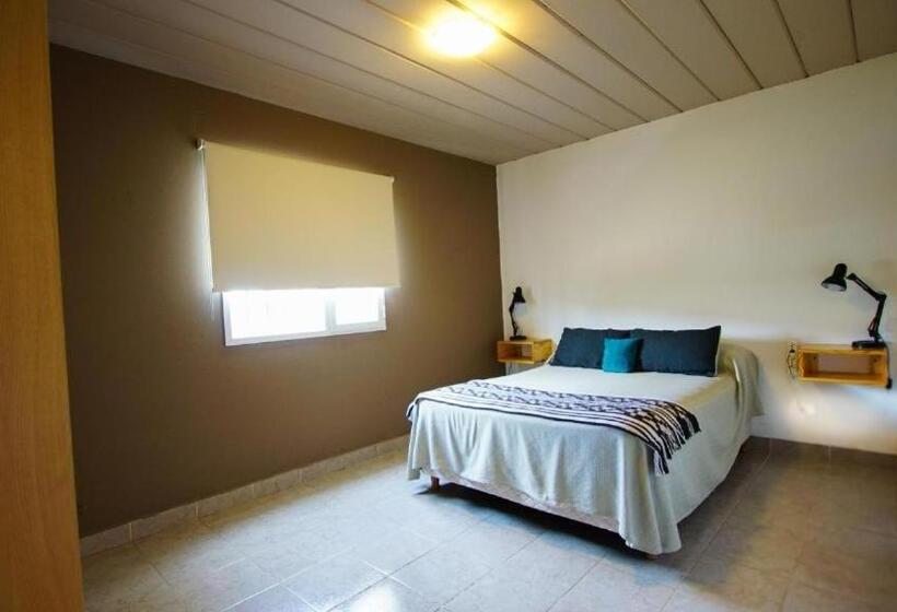 הוסטל Amigo Del Mundo