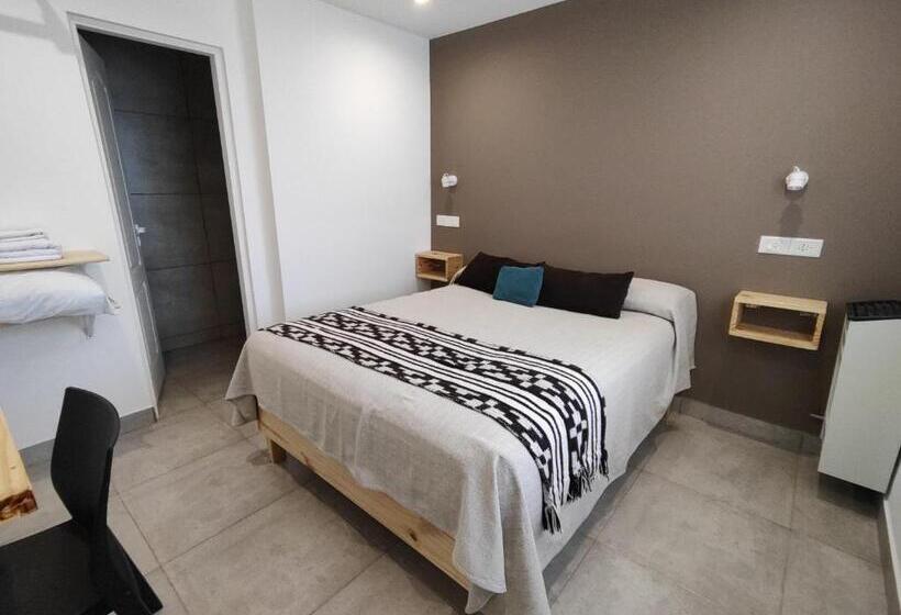 הוסטל Amigo Del Mundo