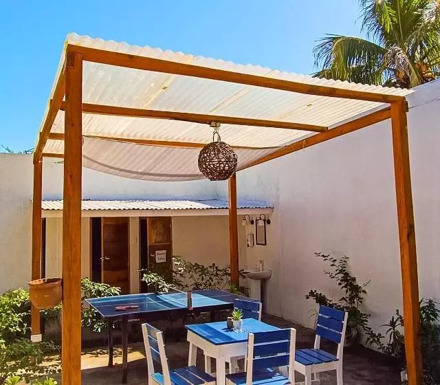 ユースホステル Hostal El Rio